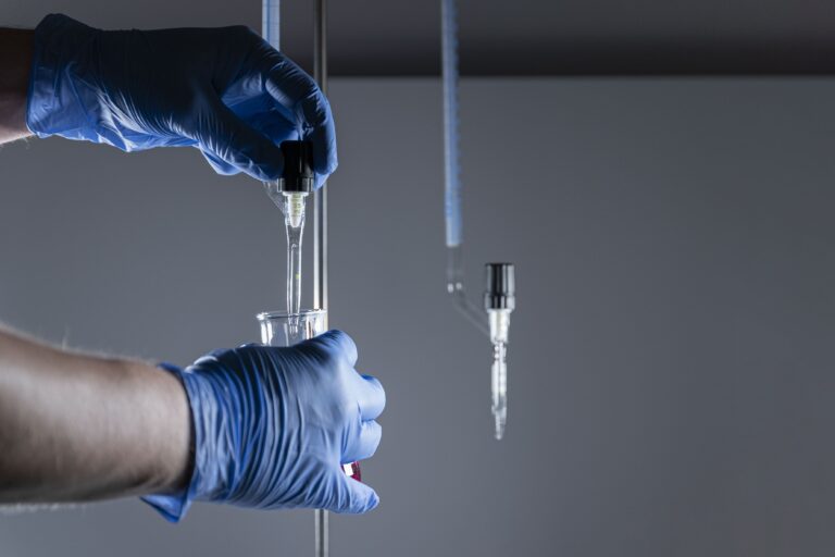 scientist-medical-gloves-holding-test-tubes-analyzing-chemical-samples (3)